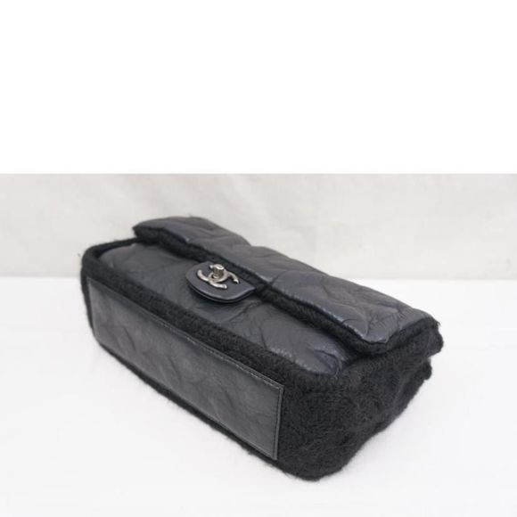 Chanel Chain Shoulder Bag - Picture 3 of 9